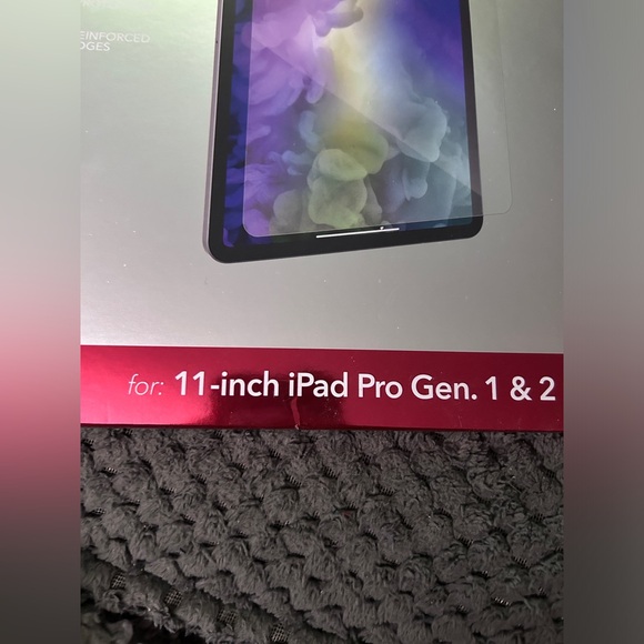 Zagg Invisible Shield Glass + Shield for iPad Pro 11" Gen. 1 & 2 ~ Brand New - Picture 4 of 5